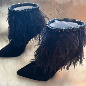 Black Jessica Simpson heel boot 8.5 with feathers and black beads brand new